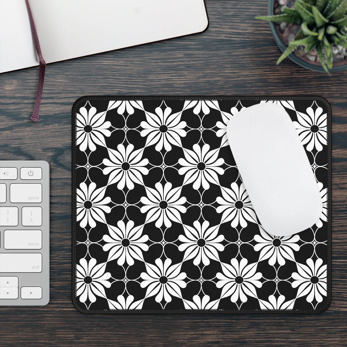 Retro Chic Monochrome Floral Geometric Flowers Gaming Mouse Pad with Finished Edges