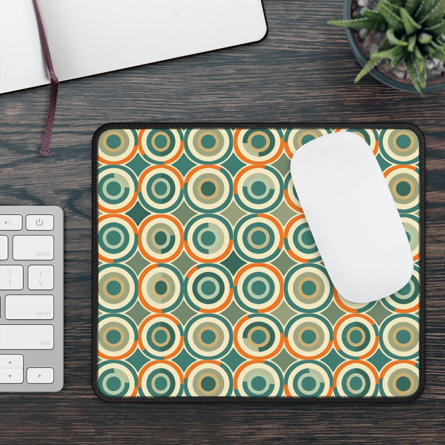 Retro Vintage Circle Pattern in Teal and Orange Mouse Pad with Finished Edges