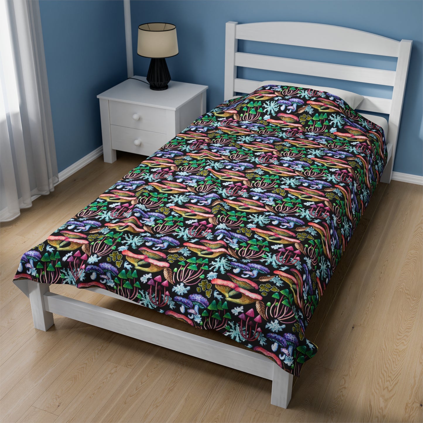 Psychedelic Mushroom Garden Vibrant Patterned Fantasy Fungi Velveteen Plush Blanket 3 Sizes