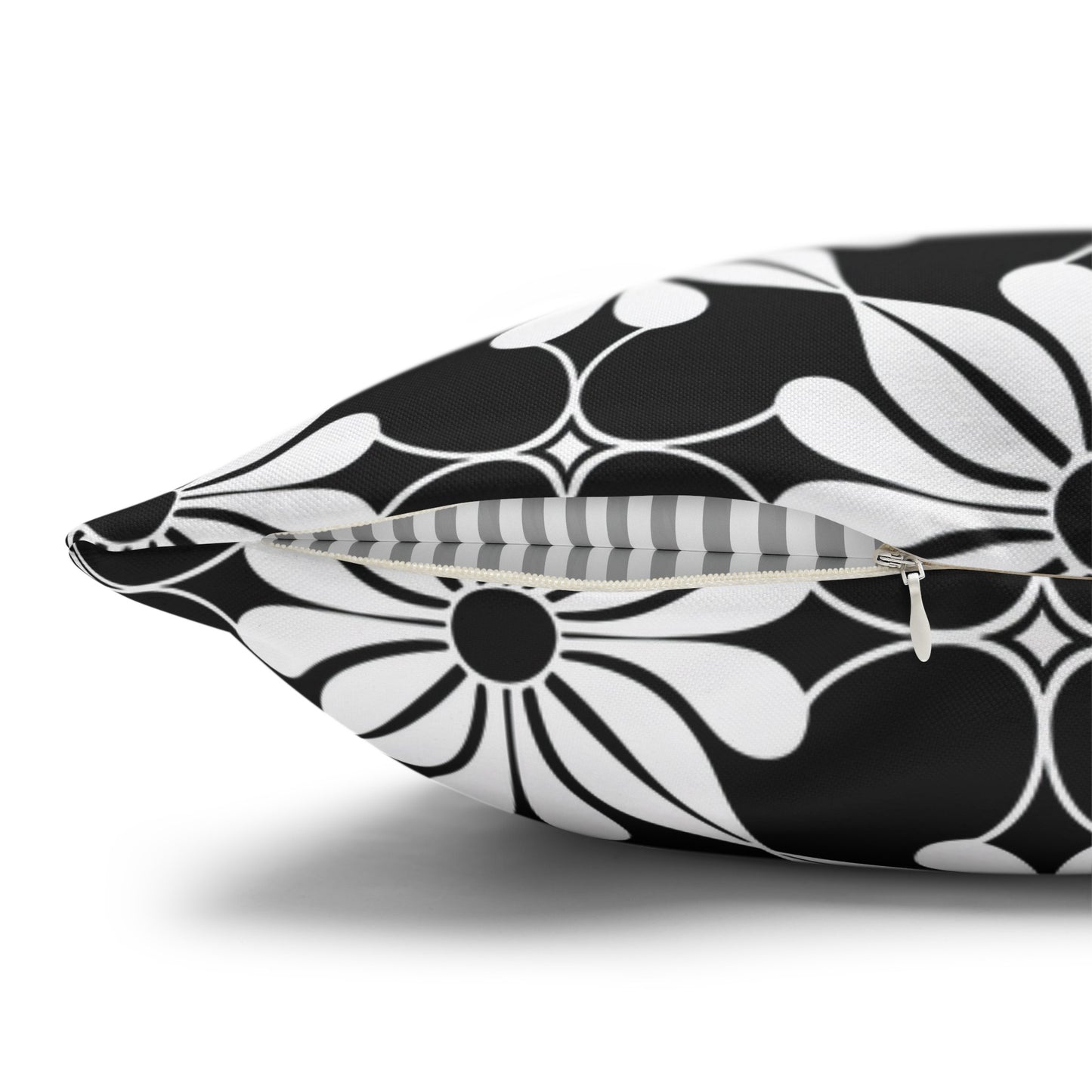 Retro Chic Monochrome Floral Geometric Flowers Spun Polyester Square Pillowcase 4 Sizes