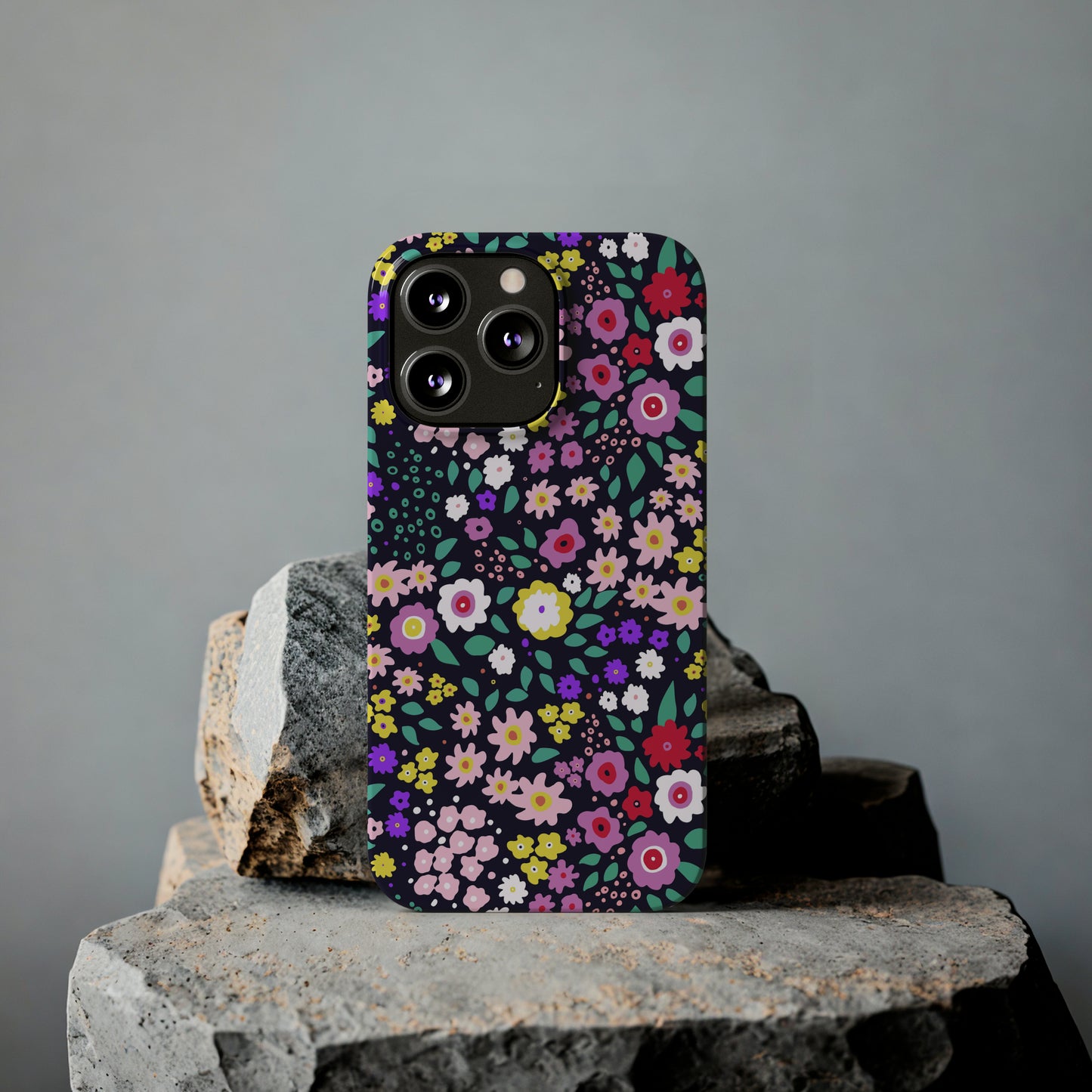 Tiny Colorful Flowers Iphone 15-12 Slim Phone Case