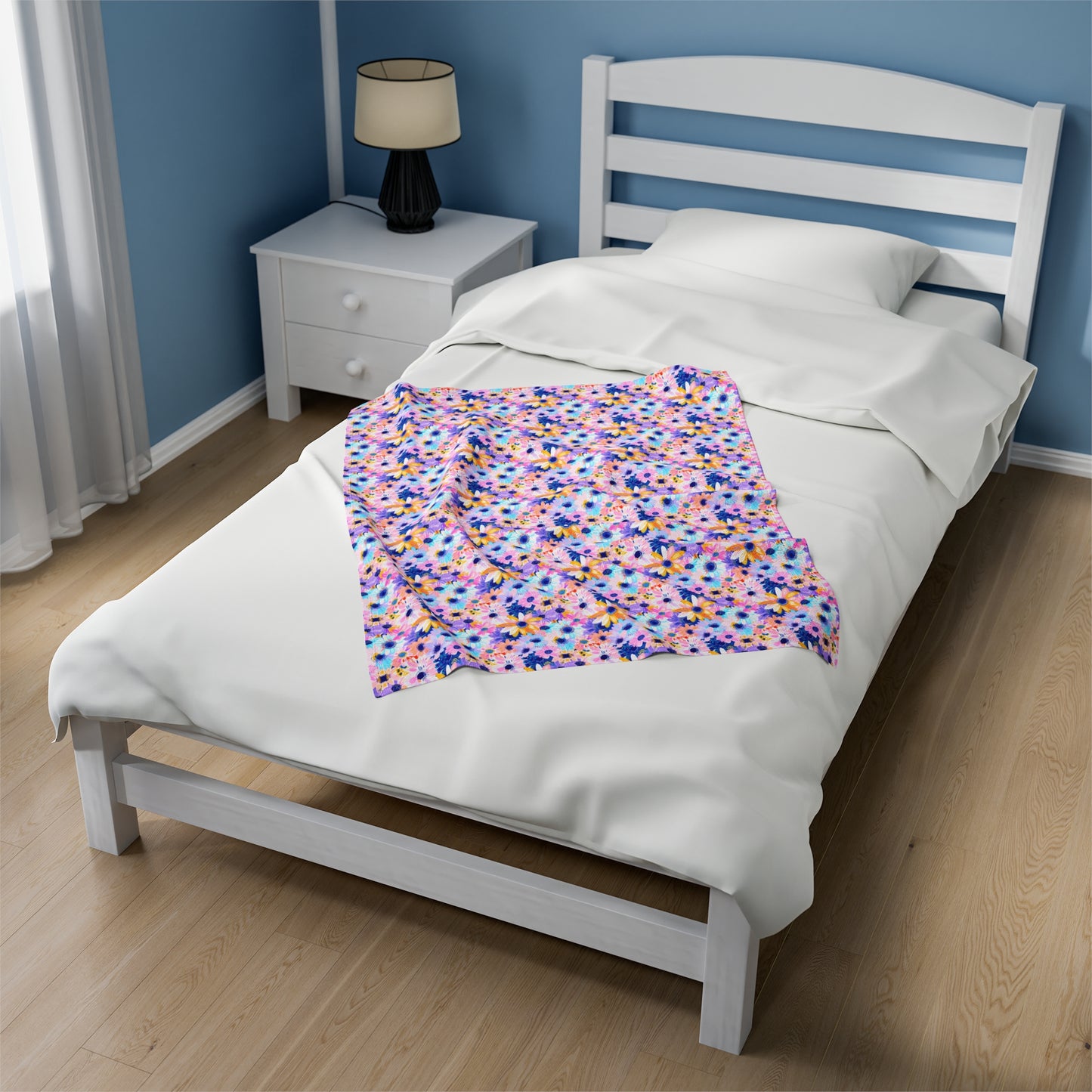 Watercolor Wonderland: Large Colorful Daisies Blooming with Radiance Velveteen Plush Blanket 3 Sizes