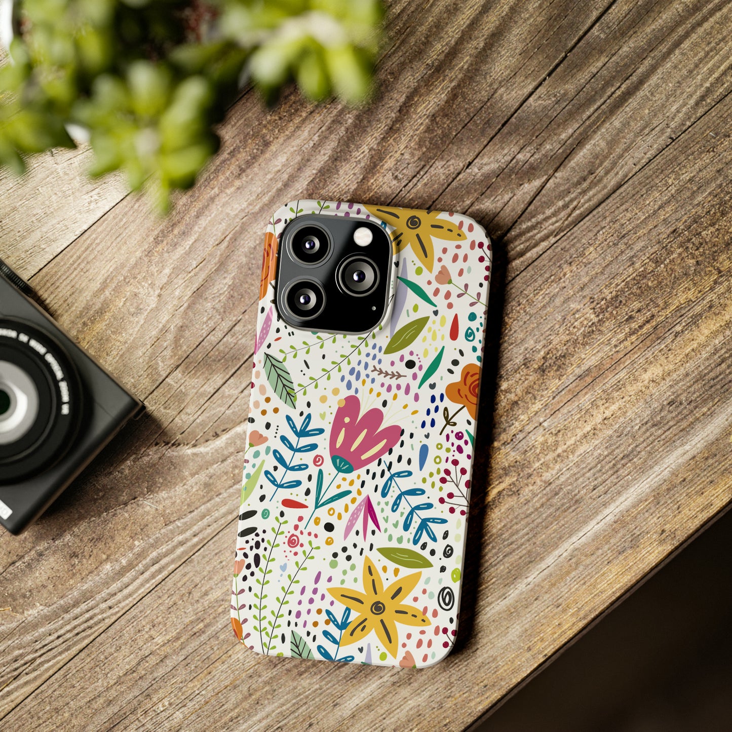 Springtime Splendor: Hand-Drawn Flowers Bursting with Vibrant Colors Design Iphone 15-12 Slim Phone Case