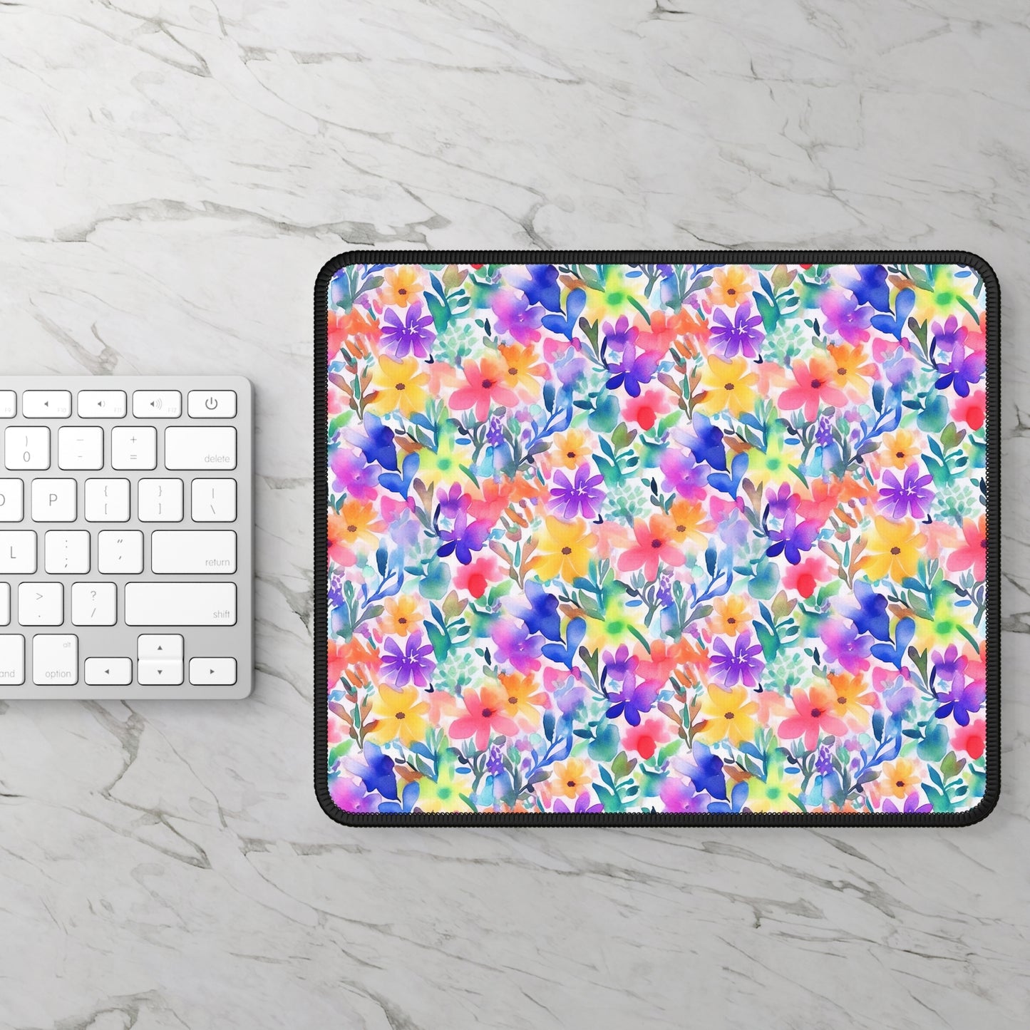 Radiant Watercolor Blooms: Bright and Vivid Floral Design Gaming Mouse Pad with Finished Edges