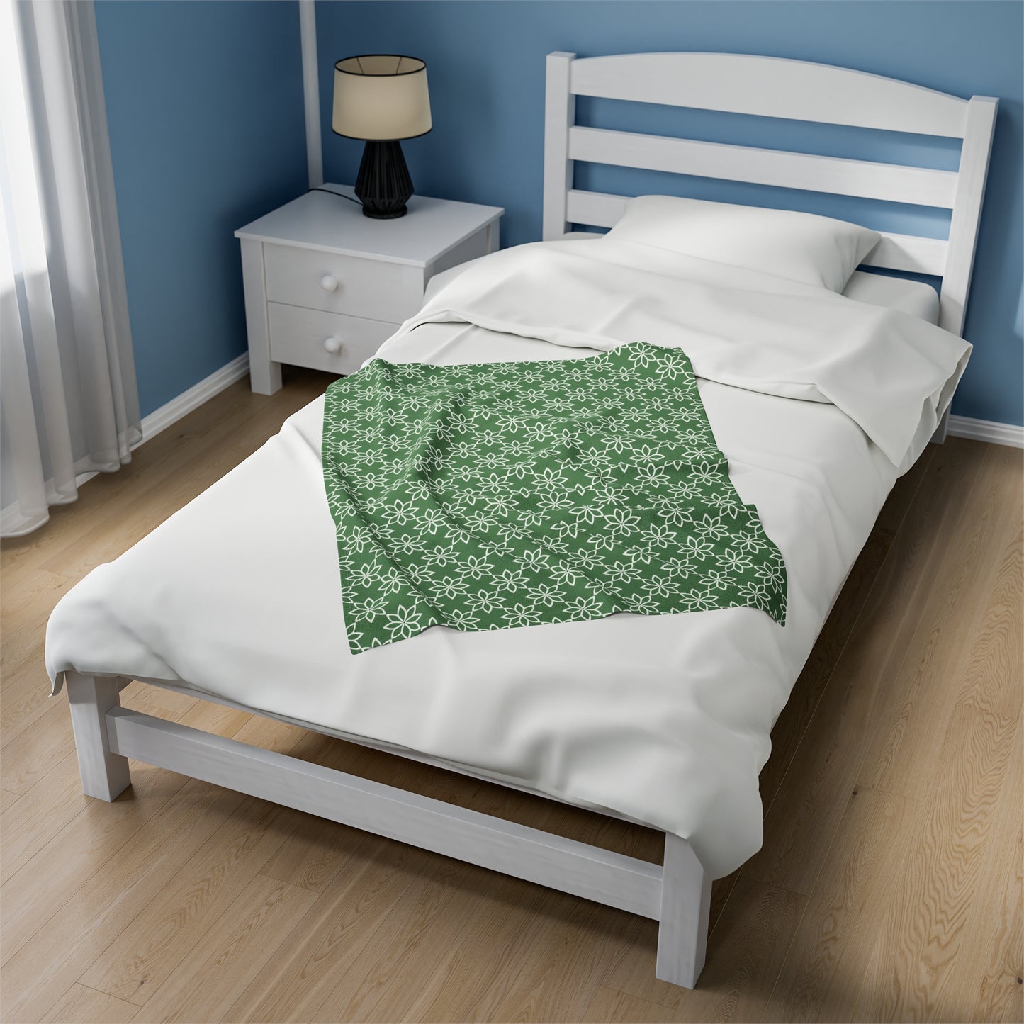 Modern Minimalist Green and White Geometric Floral Design Velveteen Plush Blanket 3 Sizes