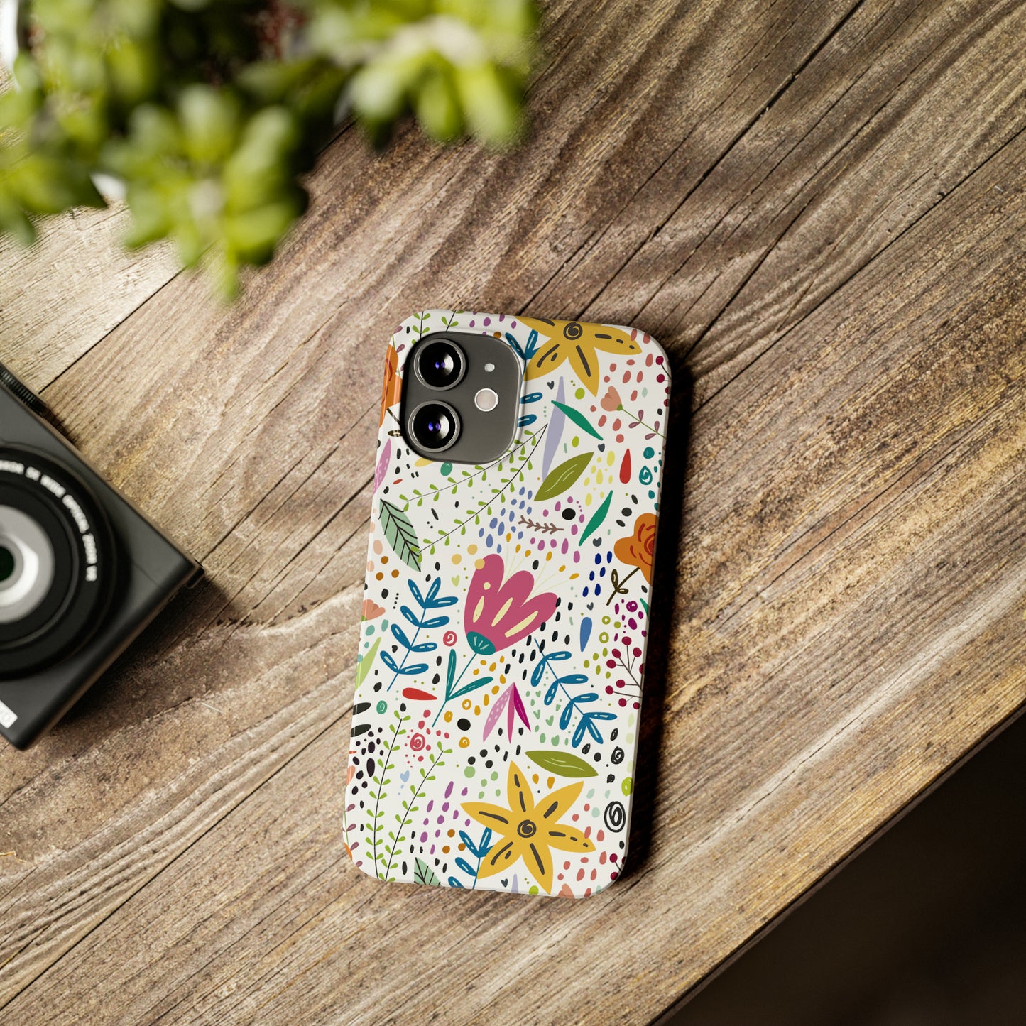 Springtime Splendor: Hand-Drawn Flowers Bursting with Vibrant Colors Design Iphone 15-12 Slim Phone Case