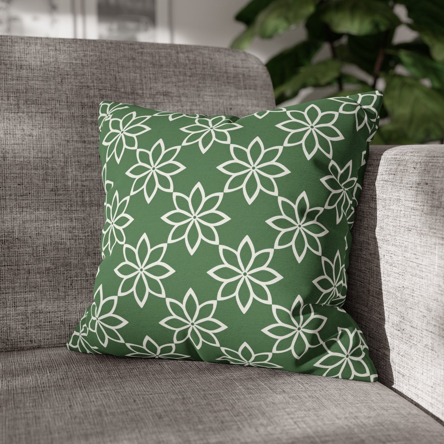 Modern Minimalist Green and White Geometric Floral Design Spun Polyester Square Pillowcase 4 Sizes