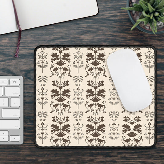 Early American Stencil-Inspired Beige and Brown Floral Pattern Gaming Mouse Pad with Finished Edges