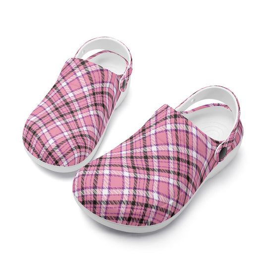 Chic Contrast: Pink & Black Argyle Plaid Pattern Design Casual Lightweight Slip On Nurse Style Clogs