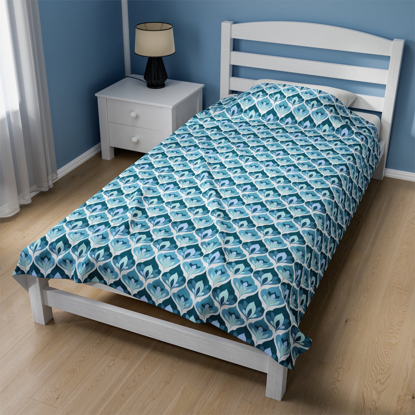 Serene Leaf Motifs Cascading in Cool Hues of Oceanic Blues Velveteen Plush Blanket 3 Sizes