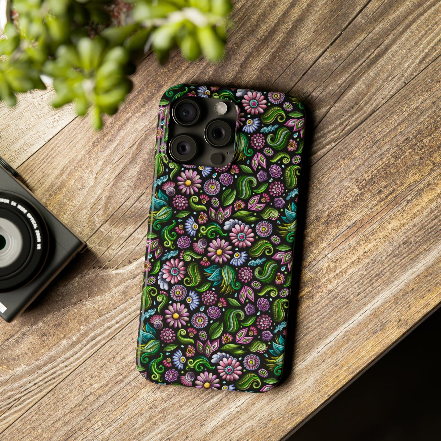 Purple & Pink Daisy Floral Print on Black Background Iphone 15-12 Slim Phone Case