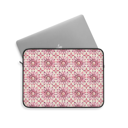 Radiant Pink Daisy Floral Pattern Laptop or Ipad Protective Sleeve 3 Sizes Available