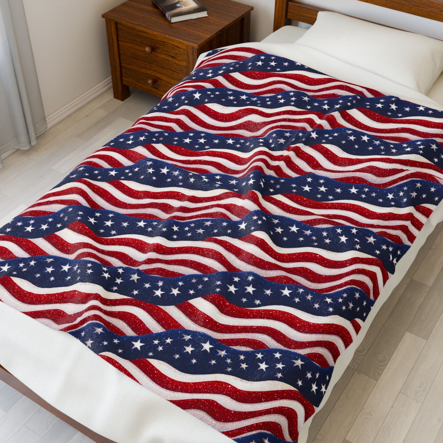 Patriotic Stars and Stripes Print Velveteen Plush Blanket 3 Sizes