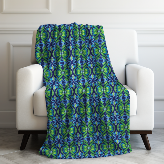 Retro Abstract Blue and Green Floral Pattern Velveteen Plush Blanket 3 Sizes