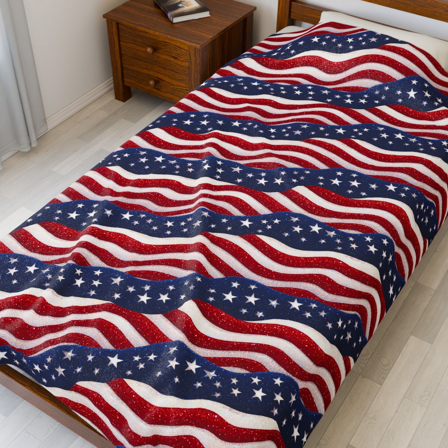 Patriotic Stars and Stripes Print Velveteen Plush Blanket 3 Sizes