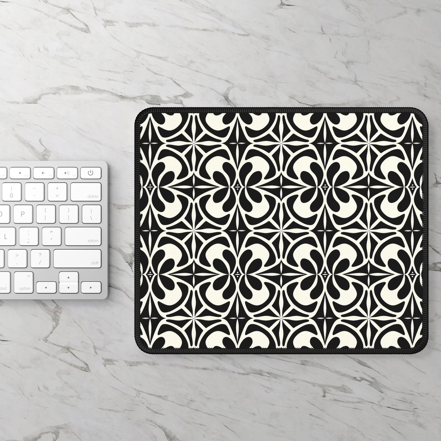 Vintage Retro Chic Bold Black and White Geometric Pattern Gaming Mouse Pad with Finished Edges