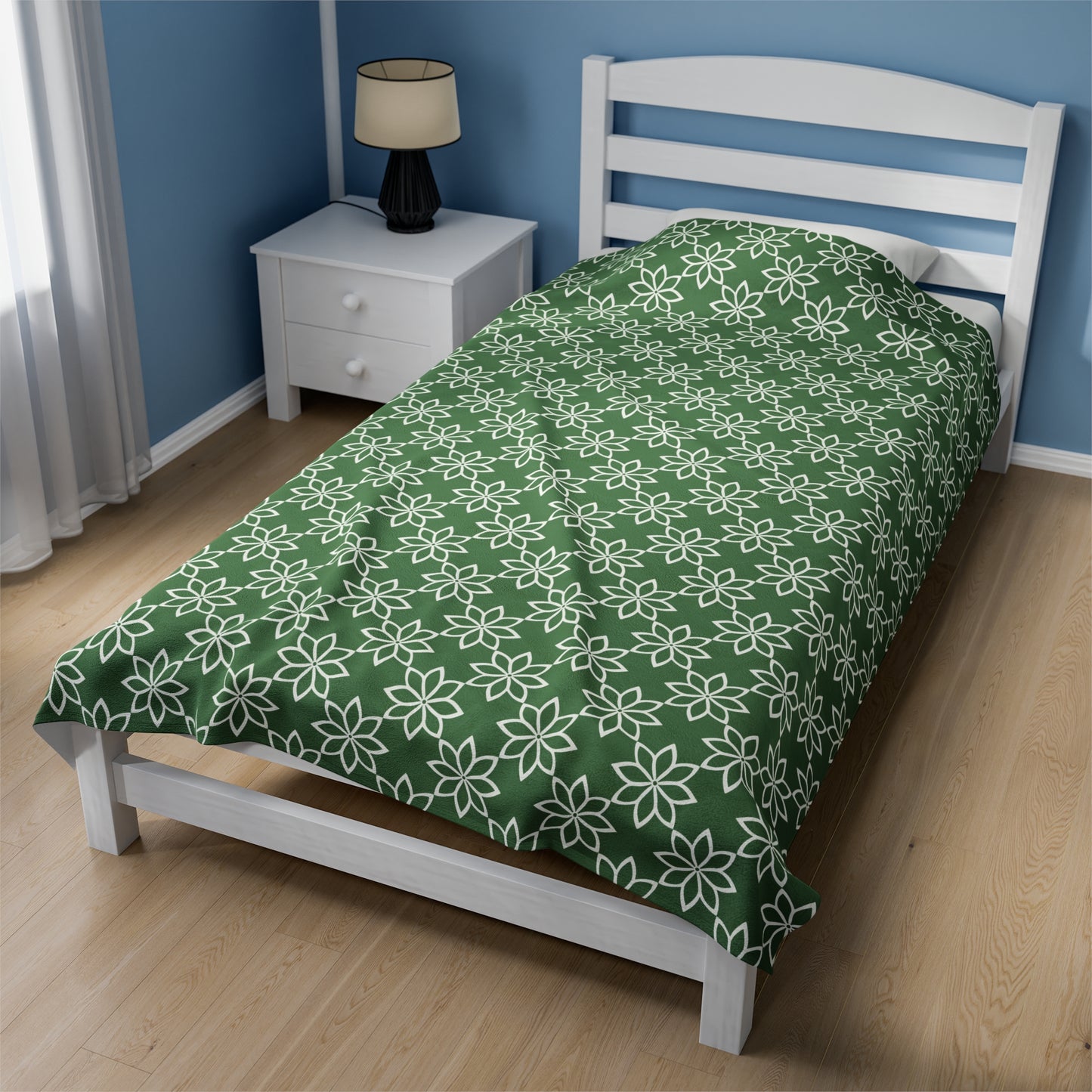 Modern Minimalist Green and White Geometric Floral Design Velveteen Plush Blanket 3 Sizes