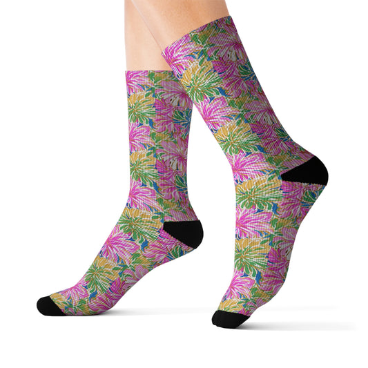 Pastel Bouquet: Large Blooms of Pink, Gold, and Blue in Watercolor Ribbed Crew Socks