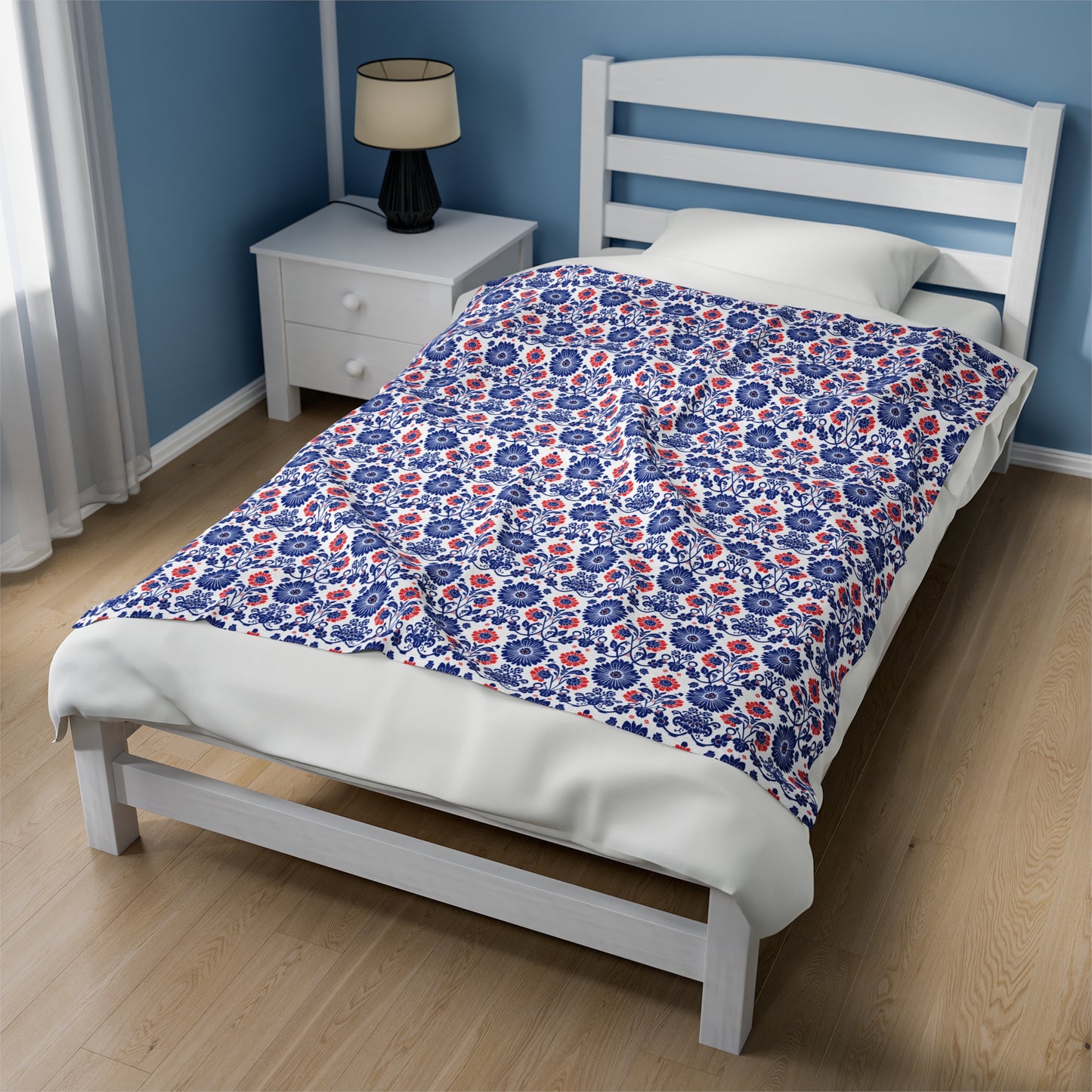 Charming Folk Blooms in Classic Polish Pottery Inspired Floral Pattern in Blue and Red Velveteen Plush Blanket 3 Sizes