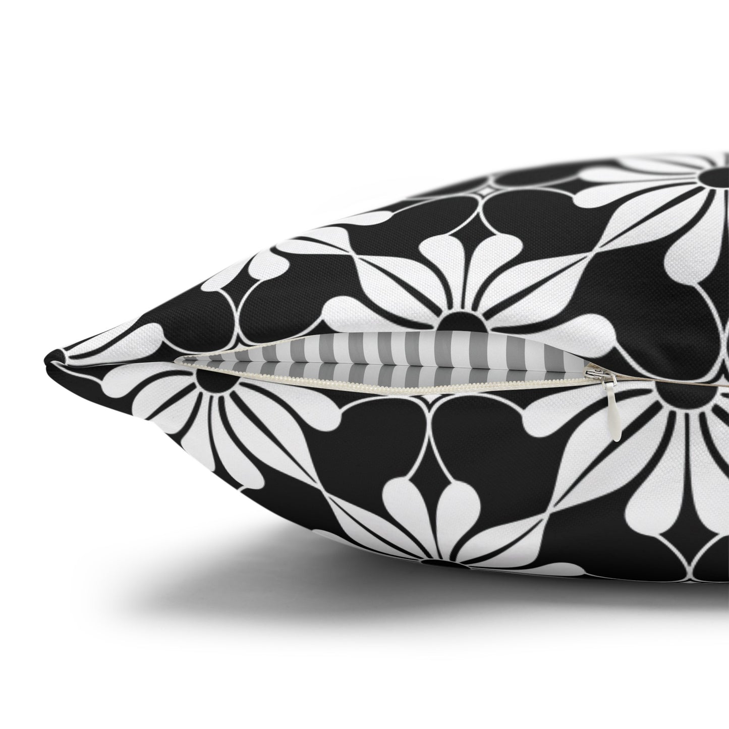 Retro Chic Monochrome Floral Geometric Flowers Spun Polyester Square Pillowcase 4 Sizes