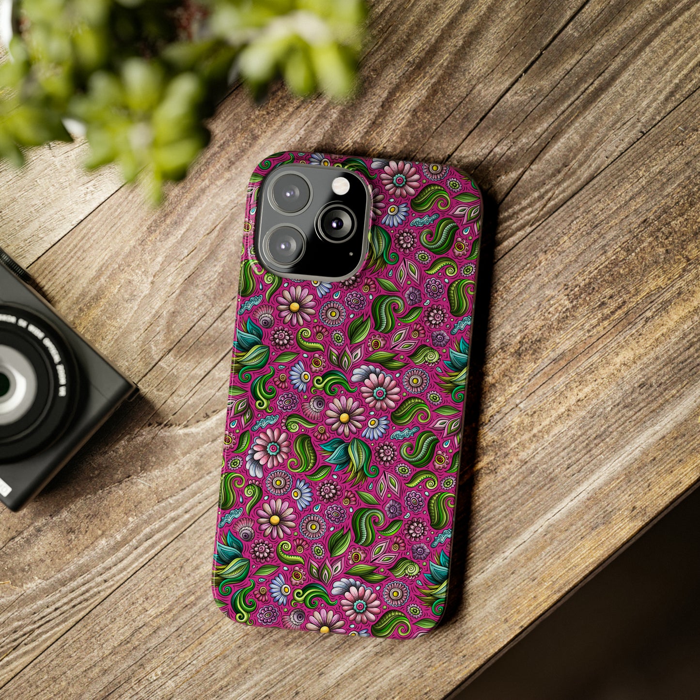 Purple & Pink Daisy Floral Print Hot Pink Background Iphone 15-12 Slim Phone Case