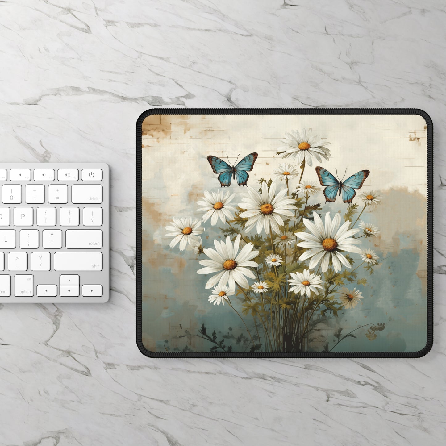 Rustic Farmhouse Daisy and Butterfly Design Gaming Mouse Pad with Finished Edges