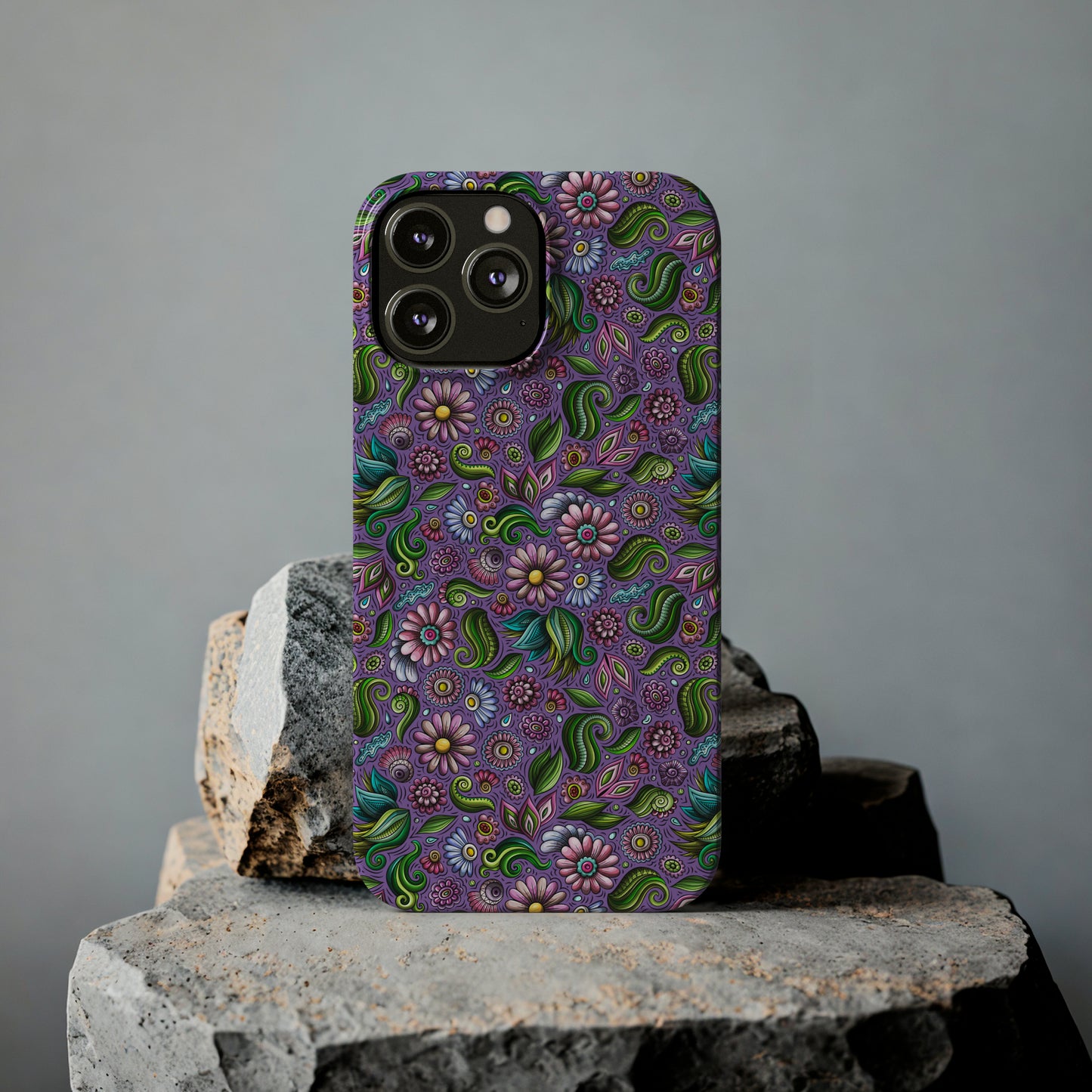 Purple & Pink Daisy Floral Print Light Purple Background Iphone 15-12 Slim Phone Case
