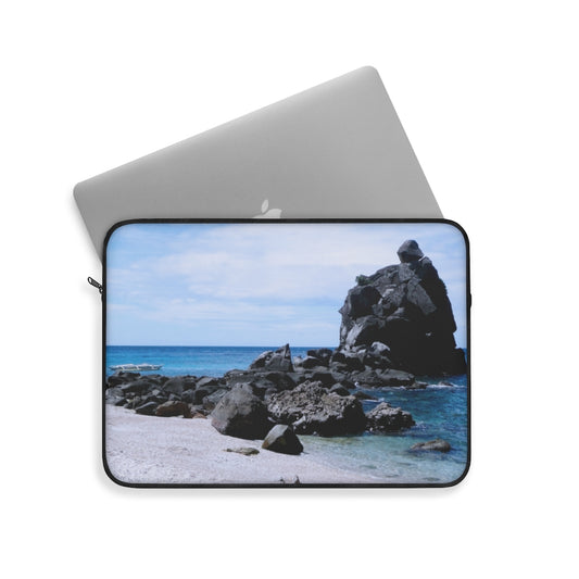 Apo Island White Beaches, Philippines  - Laptop or Ipad Protective Sleeve 3 Sizes